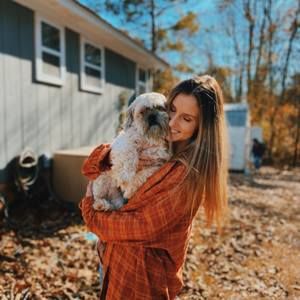 Meet your Posher, Marissa